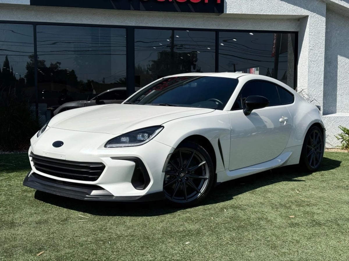 2024 Toyota GR86 photo 3