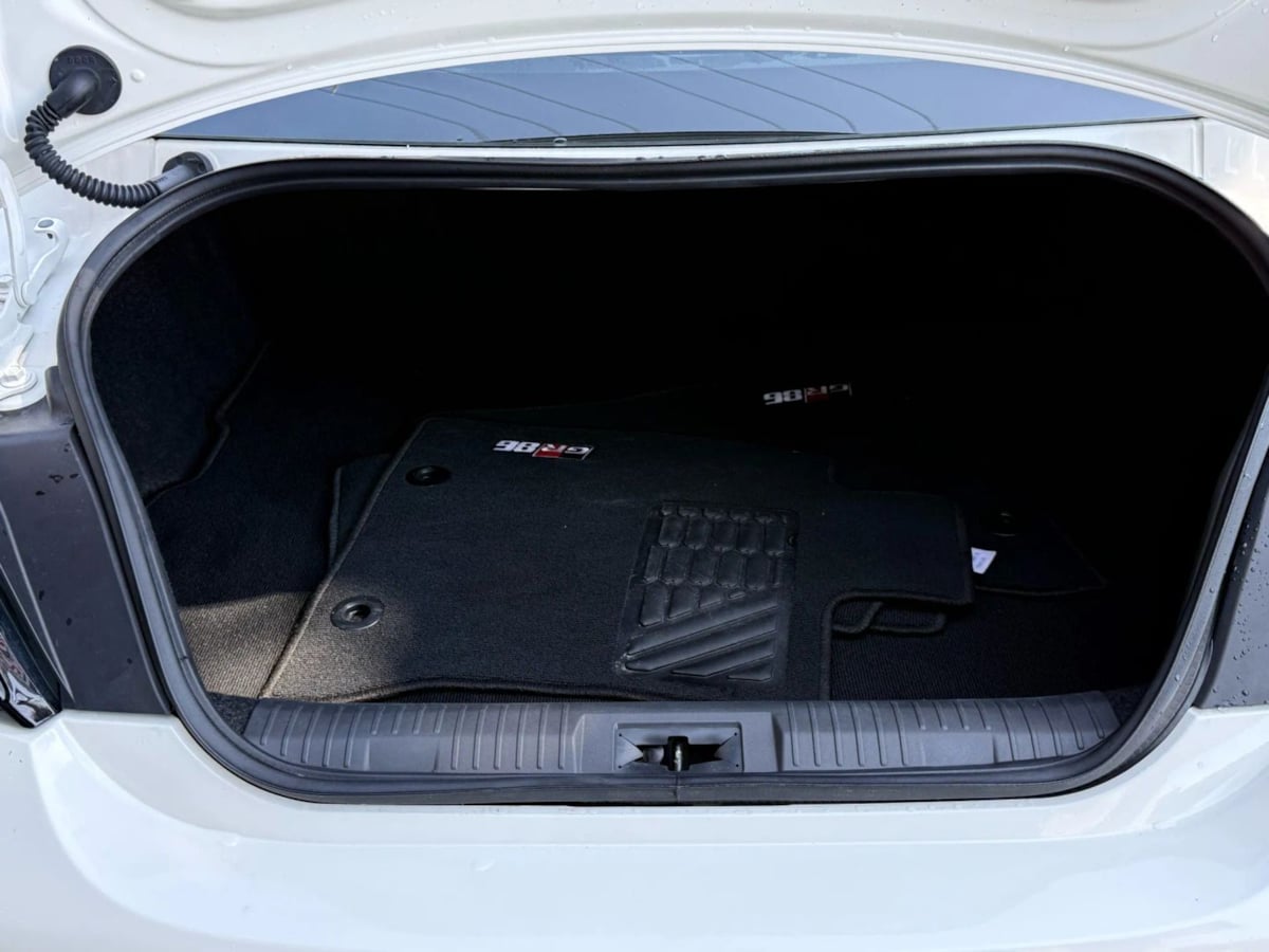 2024 Toyota GR86 photo 21