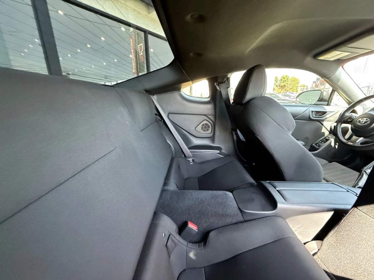 2024 Toyota GR86 photo 31
