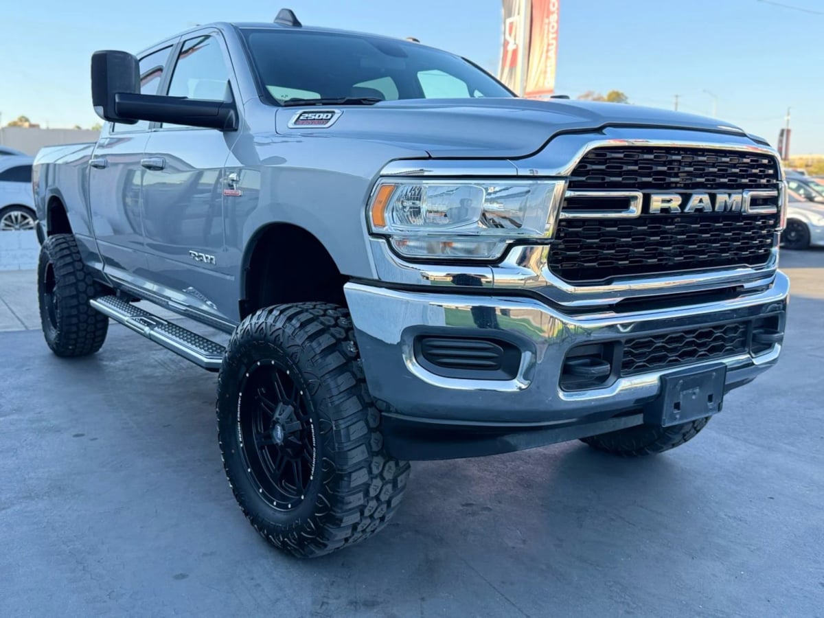 2022 Ram 2500 Big Horn photo 8