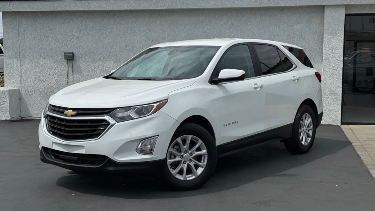 2021 Chevrolet Equinox LT photo 4