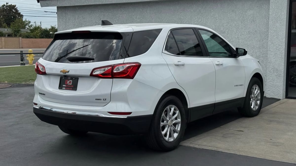 2021 Chevrolet Equinox LT photo 16