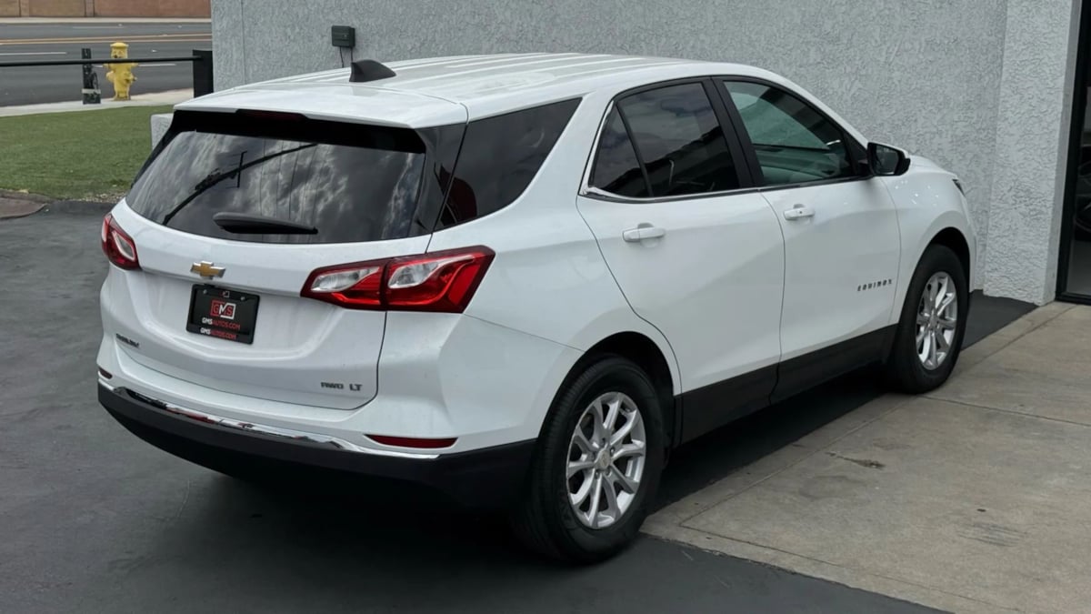 2021 Chevrolet Equinox LT photo 18