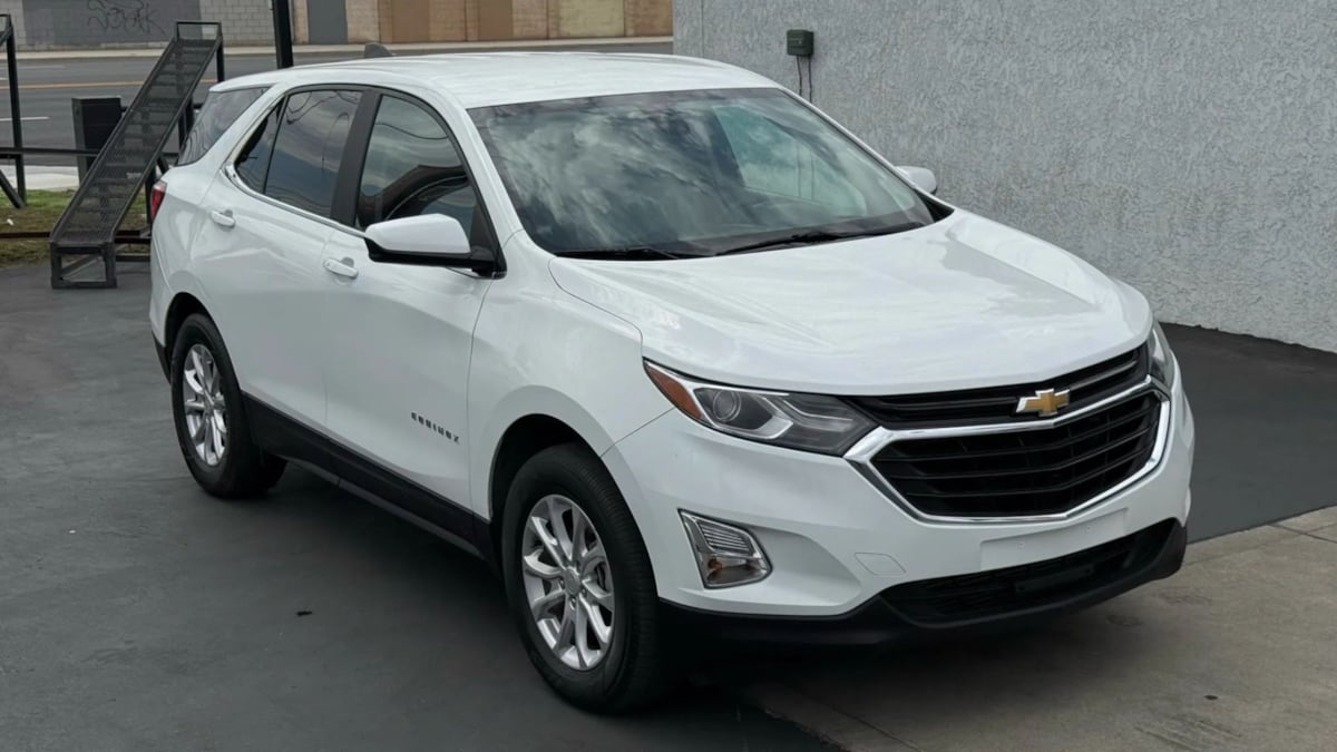 2021 Chevrolet Equinox LT photo 26