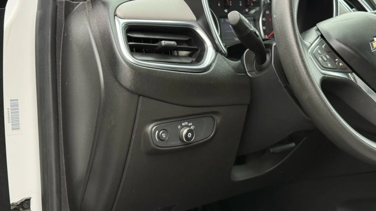 2021 Chevrolet Equinox LT photo 52