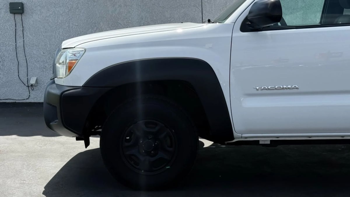 2014 Toyota Tacoma photo 5