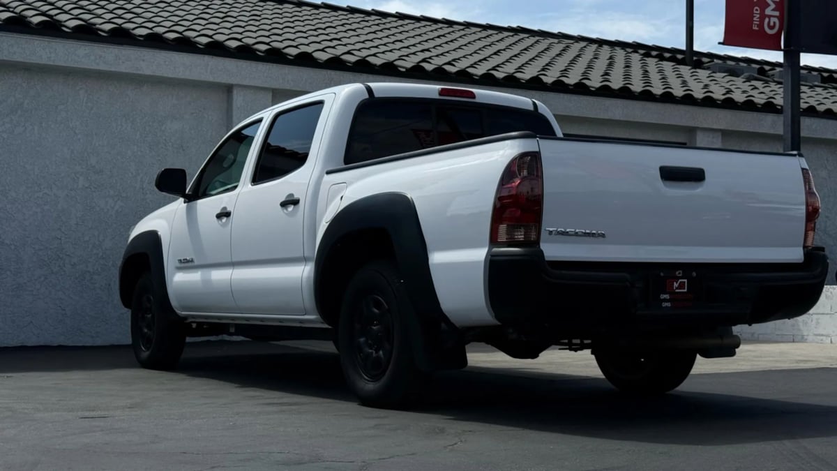 2014 Toyota Tacoma photo 9