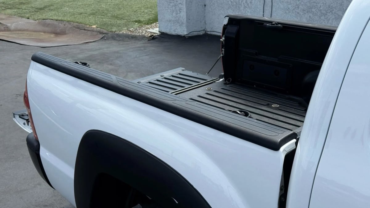 2014 Toyota Tacoma photo 29