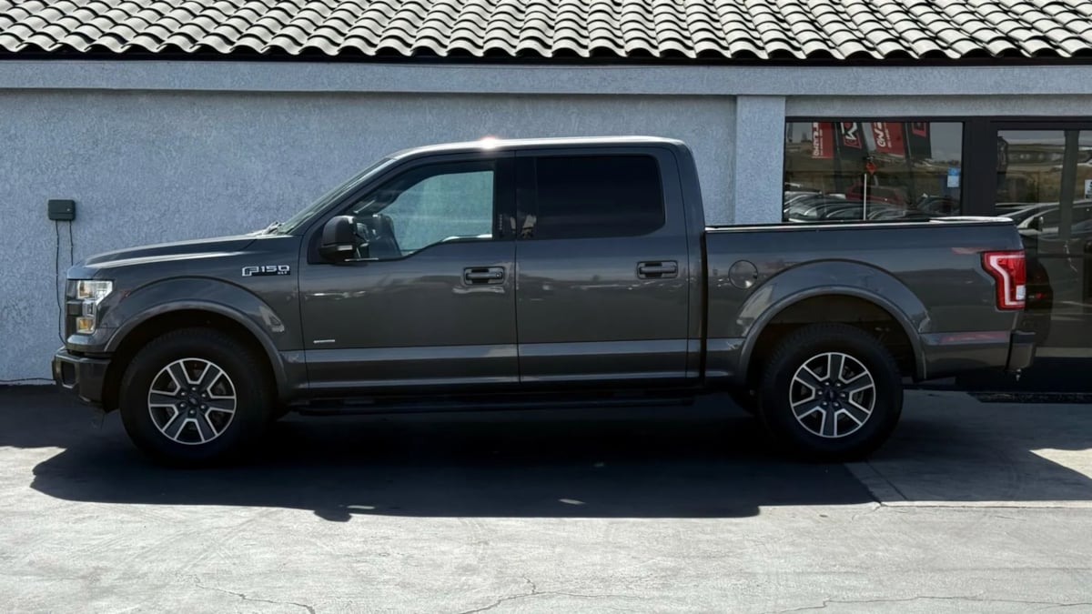 2015 Ford F-150 XLT photo 6
