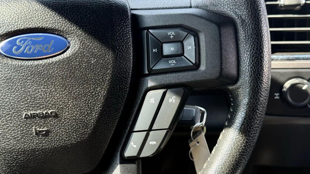 2015 Ford F-150 XLT photo 67