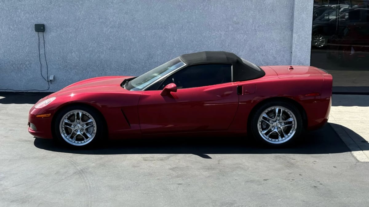 2005 Chevrolet Corvette photo 6