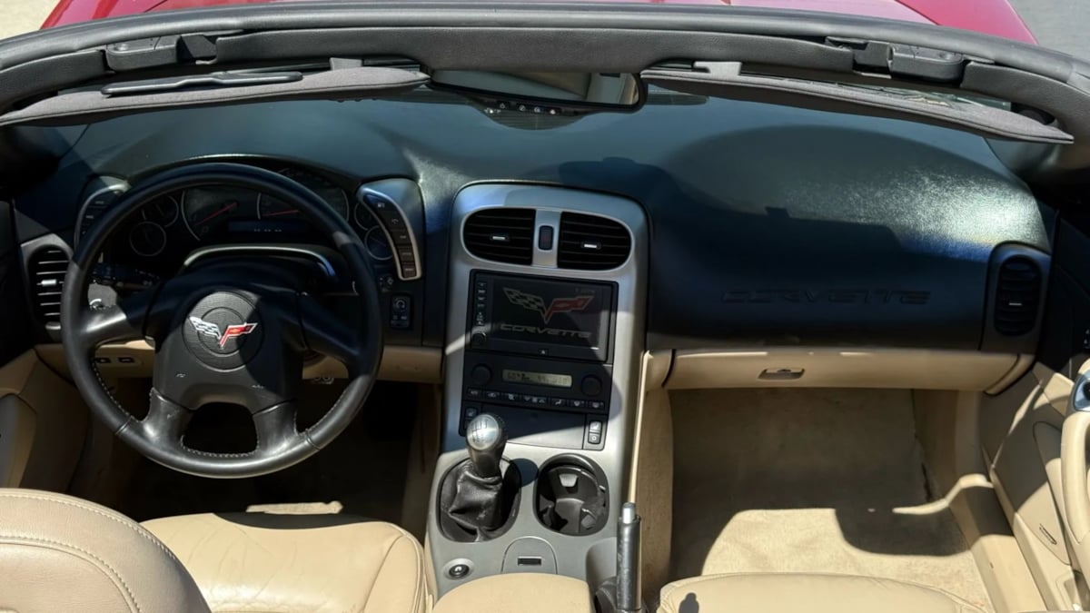 2005 Chevrolet Corvette photo 41