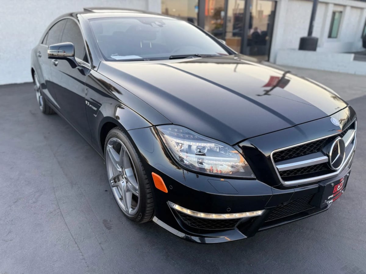 2014 Mercedes Benz CLS AMG 4MATIC photo 5