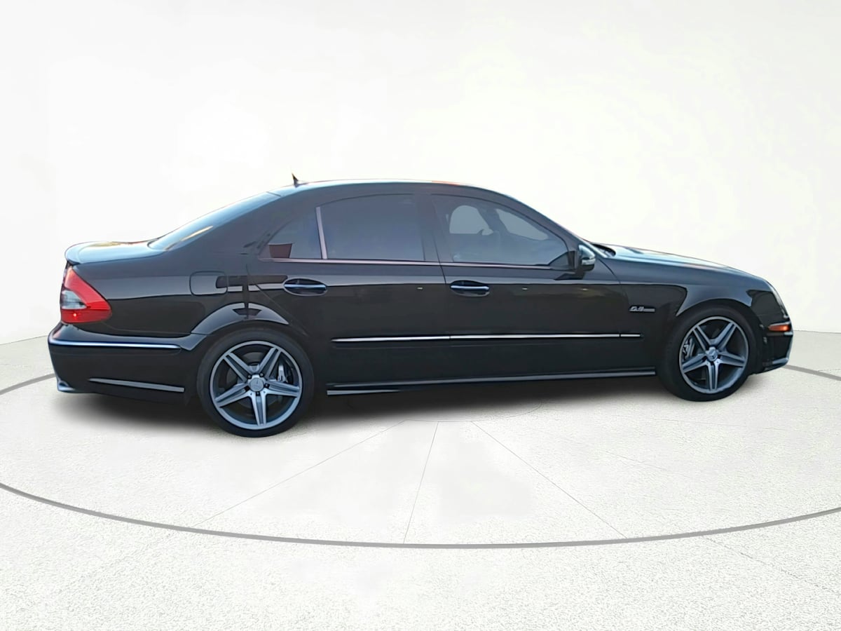 2007 Mercedes Benz E AMG photo 4