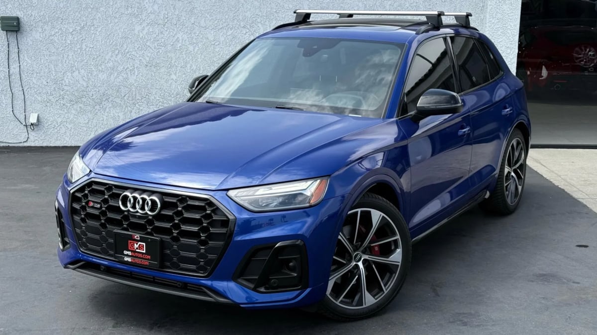 2021 Audi SQ5 Premium Plus photo 2