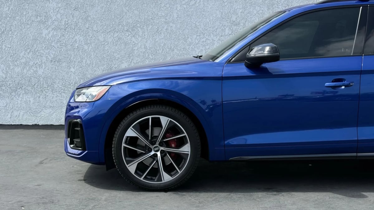 2021 Audi SQ5 Premium Plus photo 9