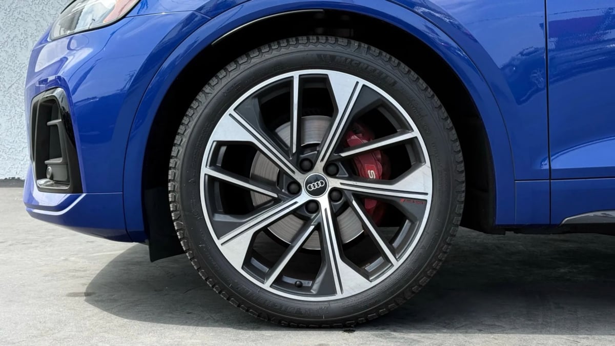 2021 Audi SQ5 Premium Plus photo 10