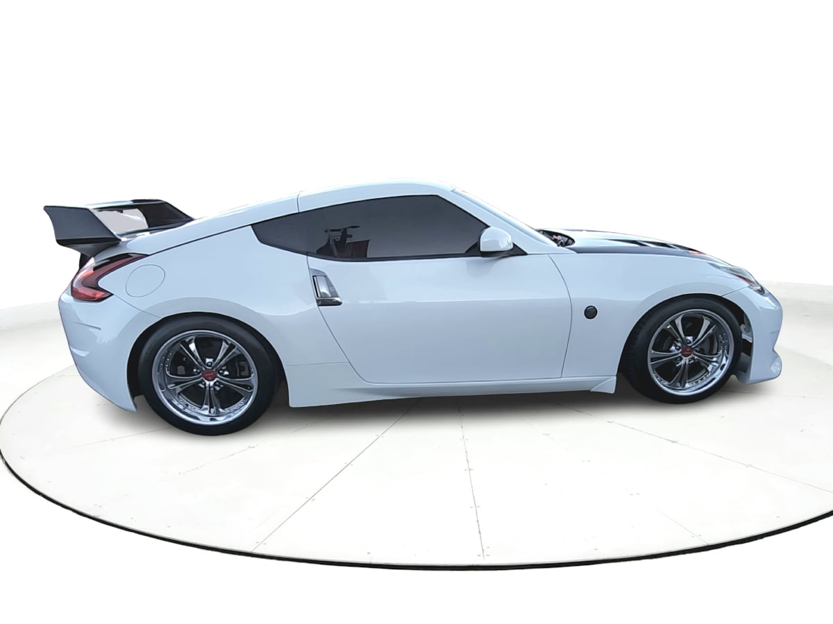 2019 Nissan 370Z Base Nismo photo 4
