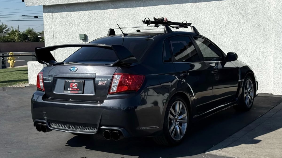 2013 Subaru Impreza WRX STI photo 15