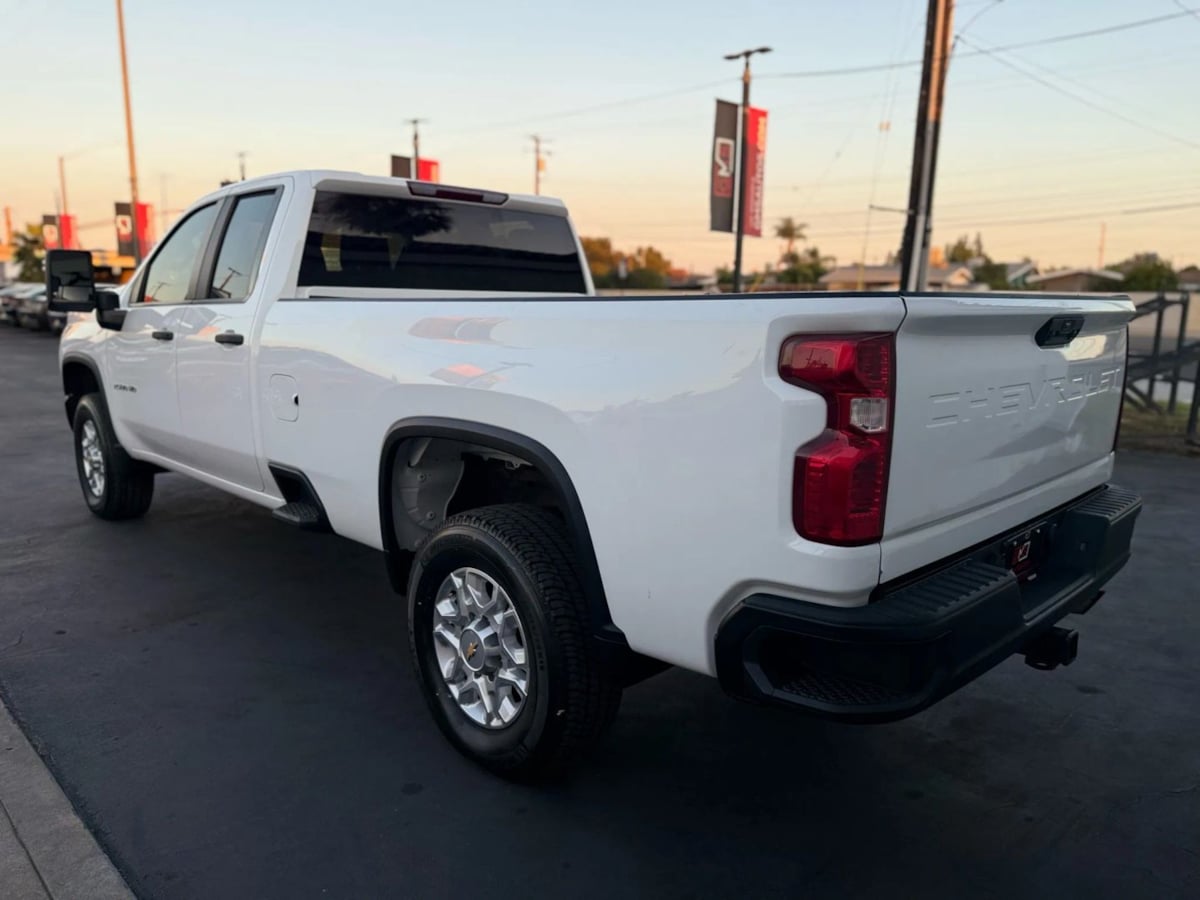 2022 Chevrolet Silverado 2500HD Work Truck photo 4
