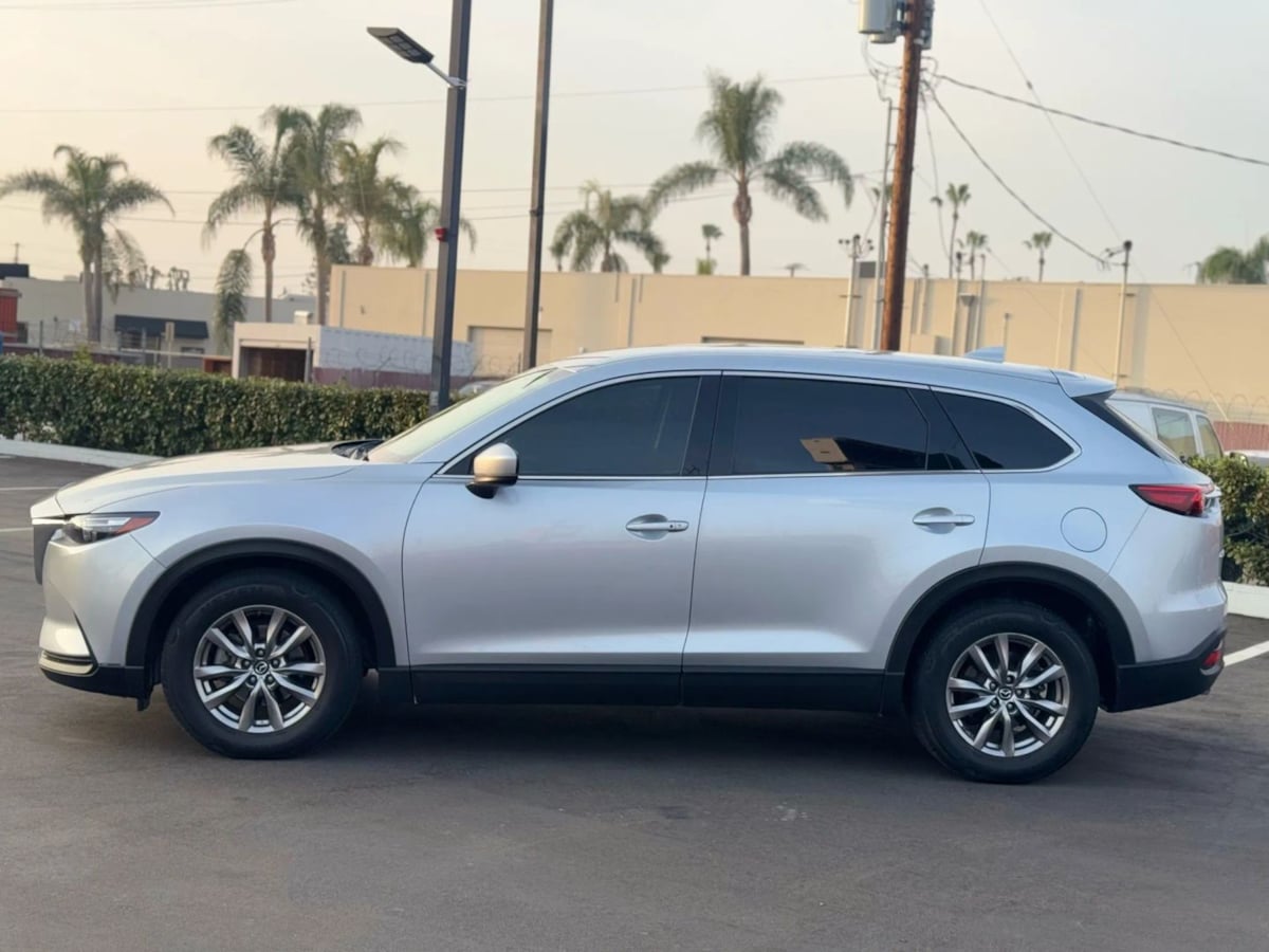 2019 Mazda CX-9 Touring photo 8