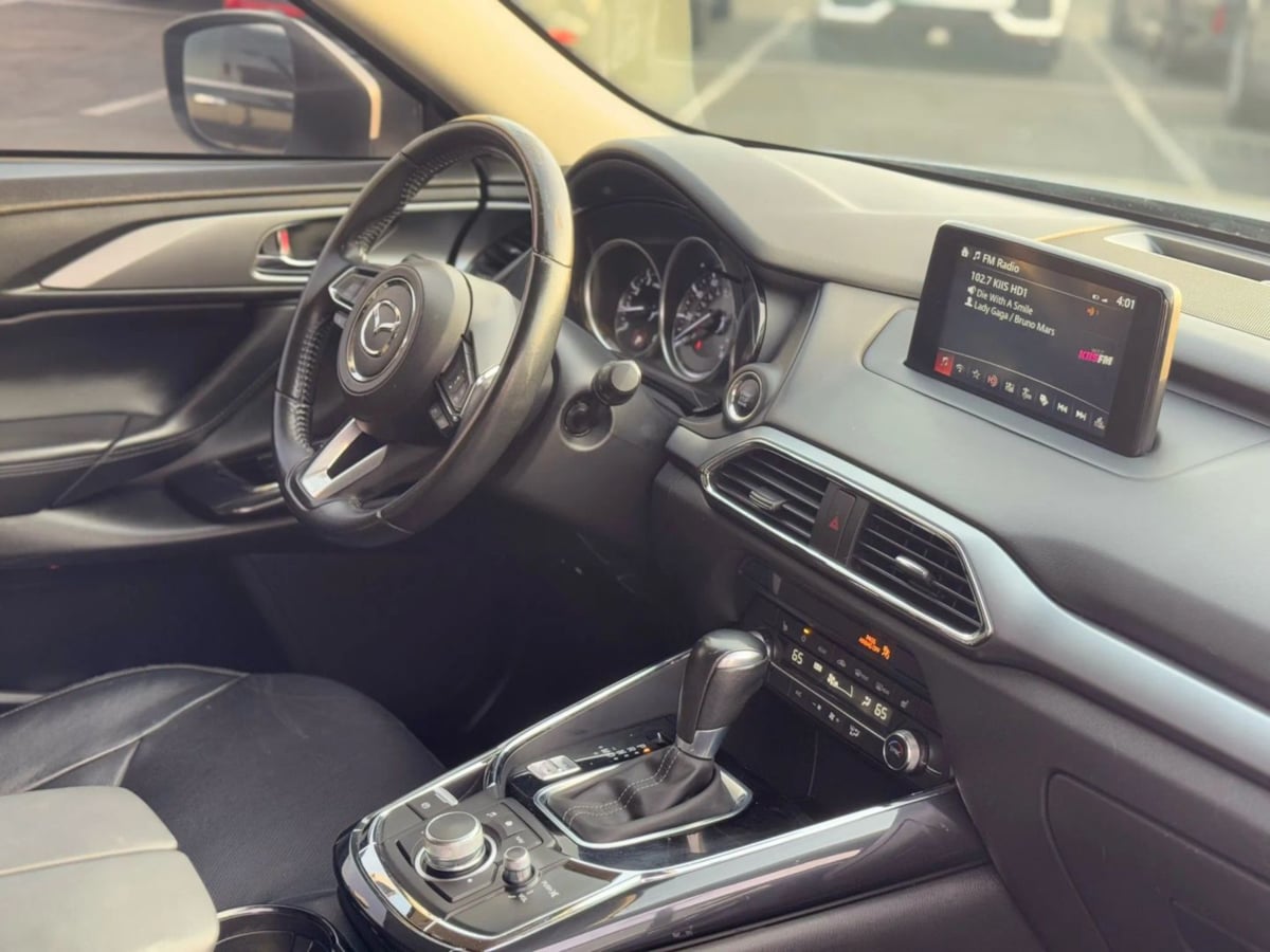 2019 Mazda CX-9 Touring photo 12