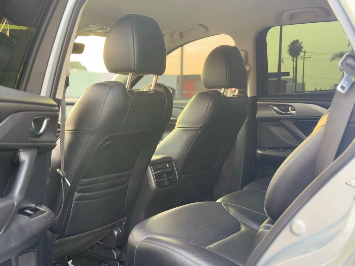 2019 Mazda CX-9 Touring photo 15