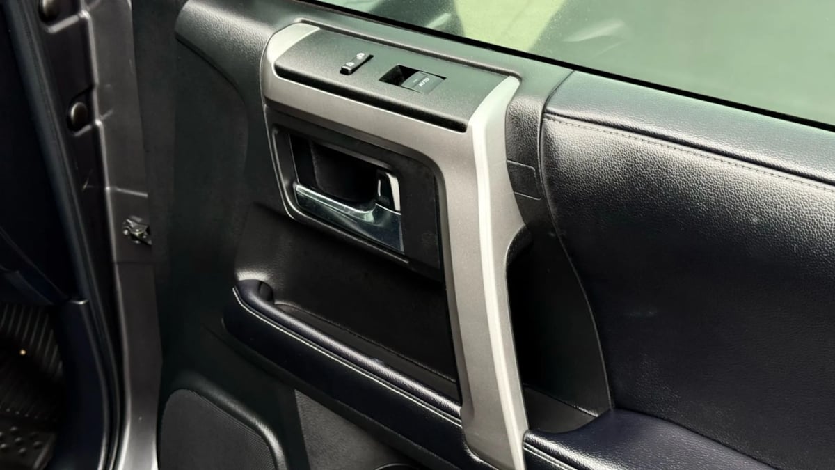 2022 Toyota 4Runner SR5 Premium photo 37