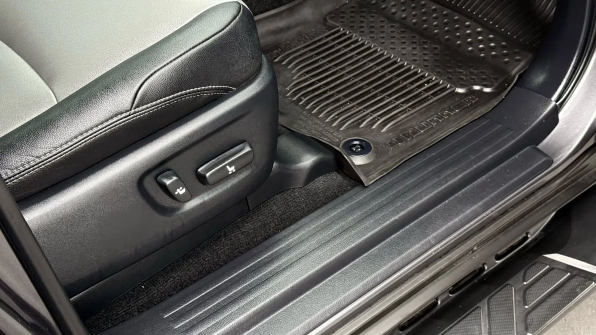 2022 Toyota 4Runner SR5 Premium photo 41