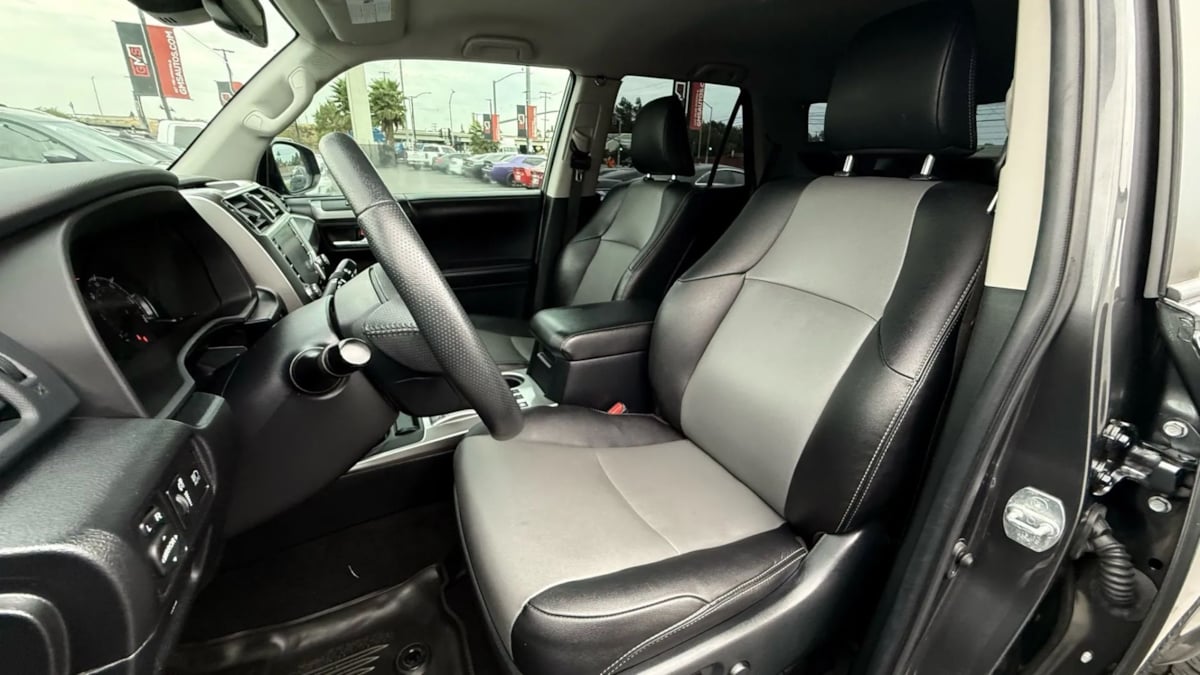2022 Toyota 4Runner SR5 Premium photo 49