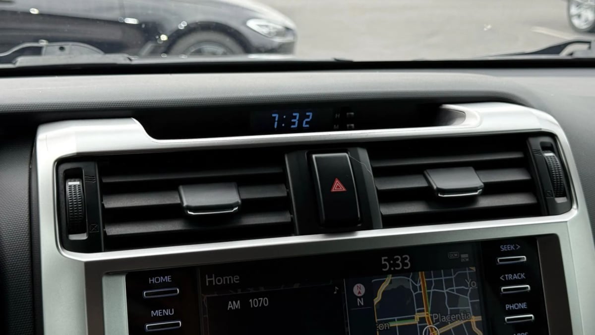 2022 Toyota 4Runner SR5 Premium photo 57