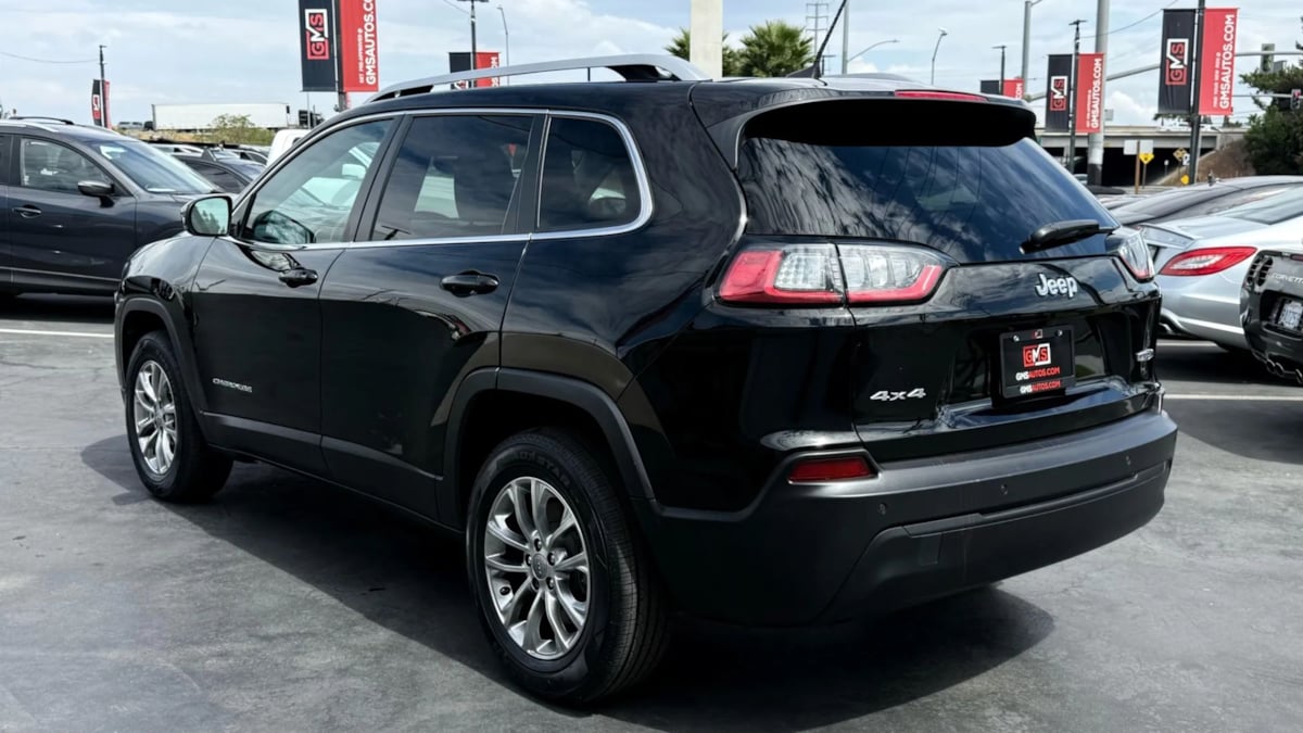 2021 Jeep Cherokee Latitude photo 11