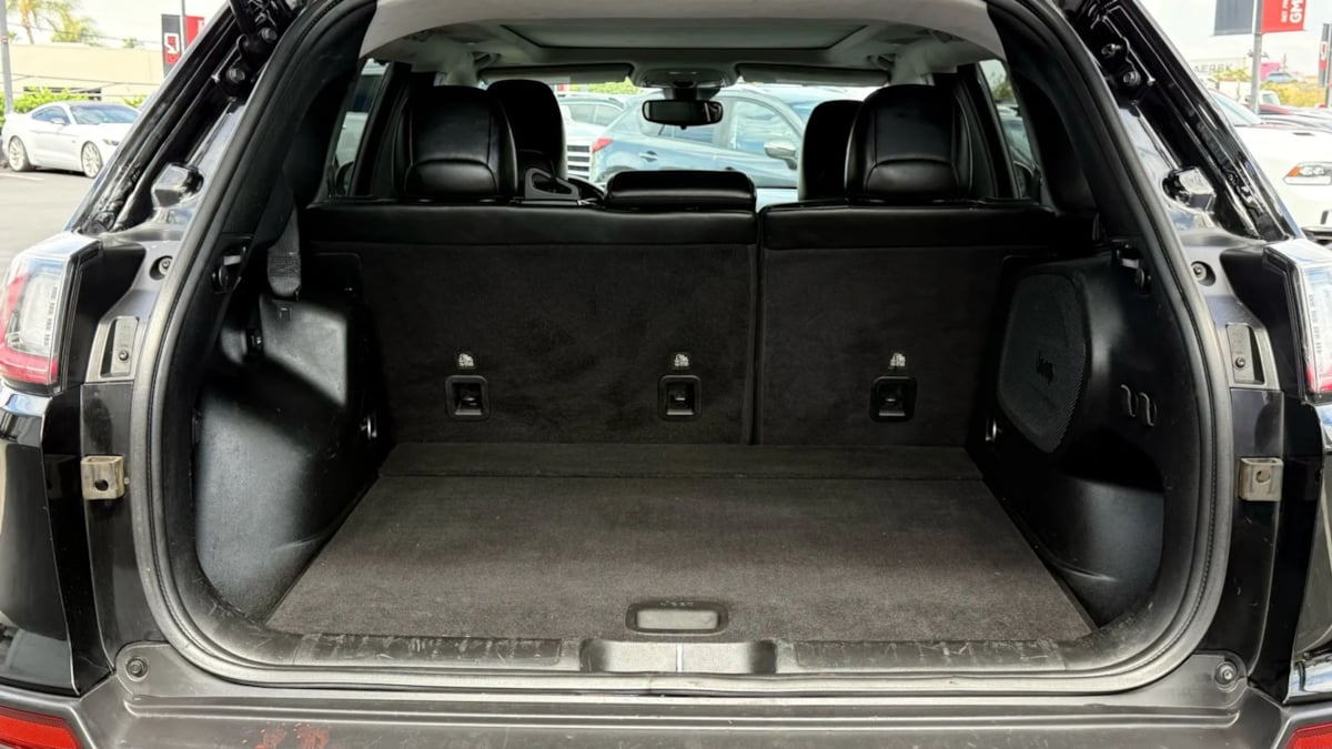 2021 Jeep Cherokee Latitude photo 18