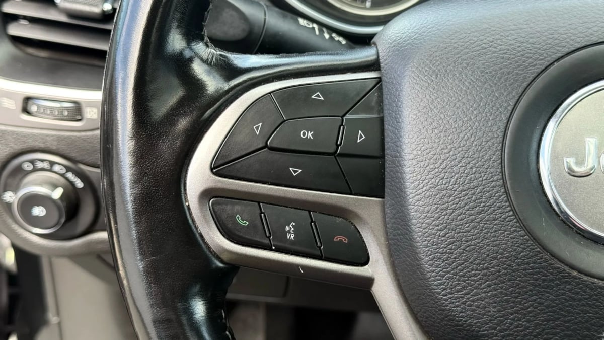 2021 Jeep Cherokee Latitude photo 51