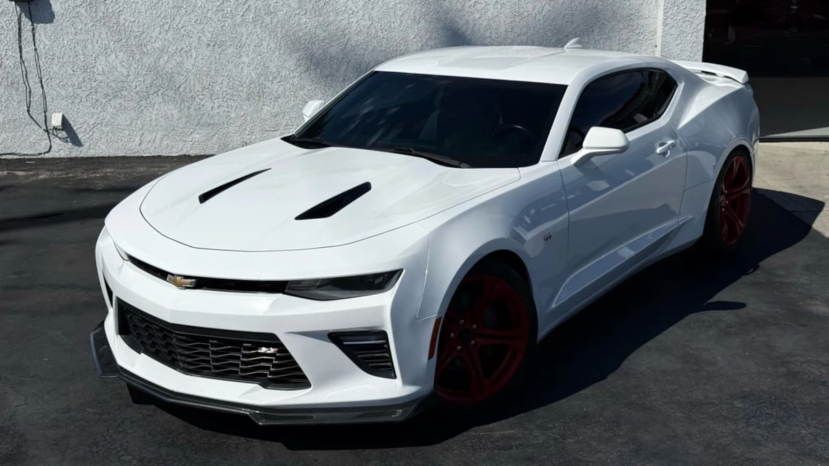 2016 Chevrolet Camaro 1SS photo 4