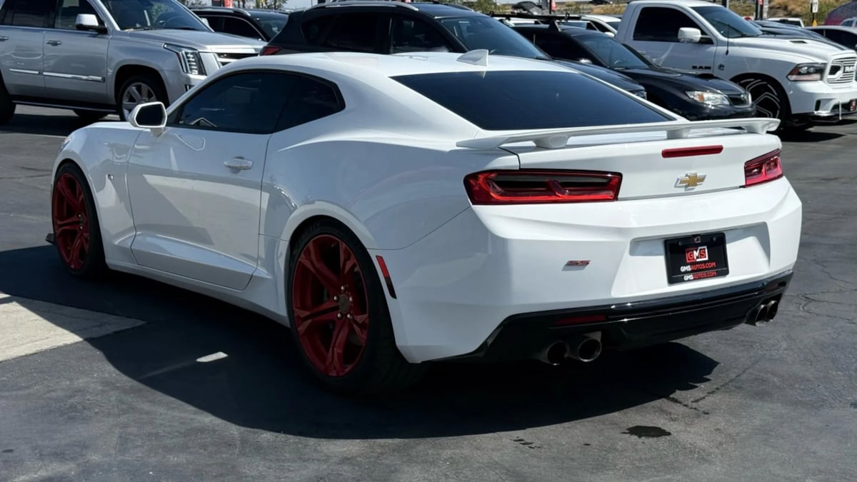 2016 Chevrolet Camaro 1SS photo 12