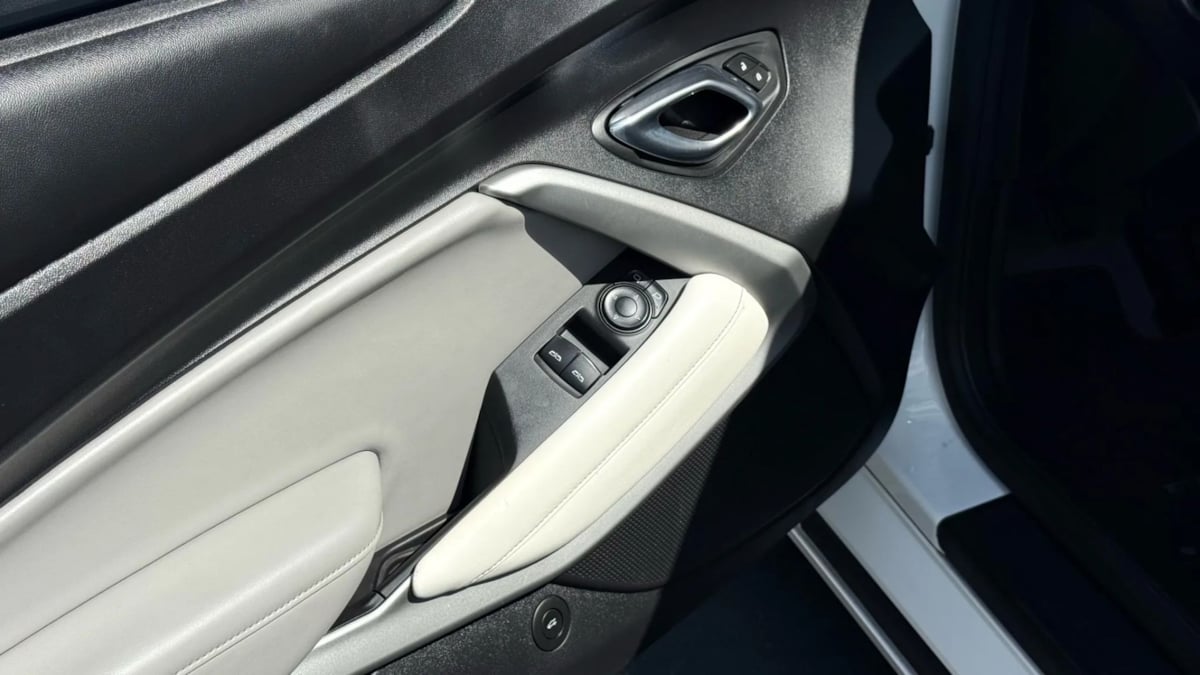 2016 Chevrolet Camaro 1SS photo 39