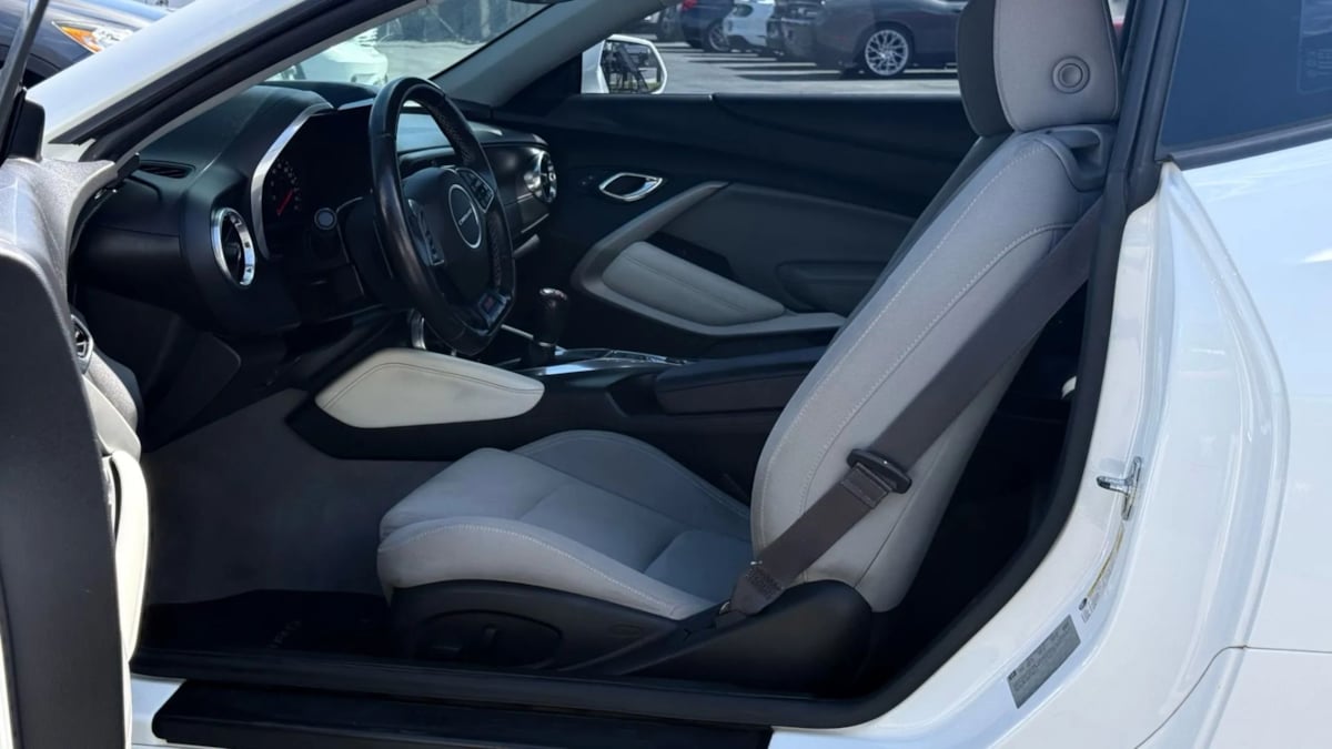 2016 Chevrolet Camaro 1SS photo 41