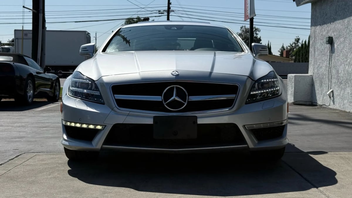 2012 Mercedes Benz CLS 63 AMG photo 24