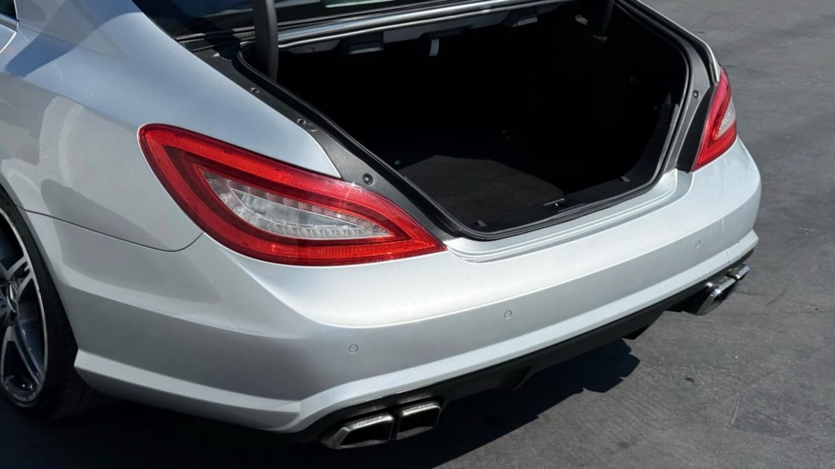 2012 Mercedes Benz CLS 63 AMG photo 26
