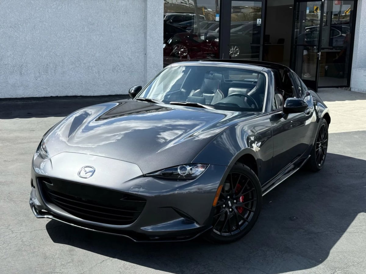 2019 Mazda MX-5 Miata Miata RF photo 2