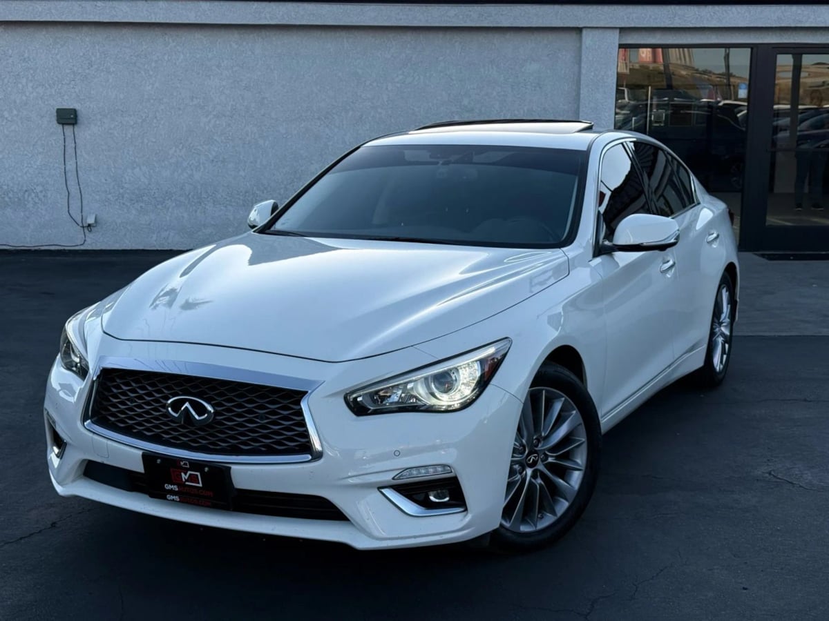 2021 Infiniti Q50 3.0t LUXE photo 2