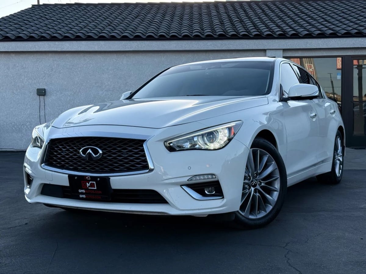 2021 Infiniti Q50 3.0t LUXE photo 3