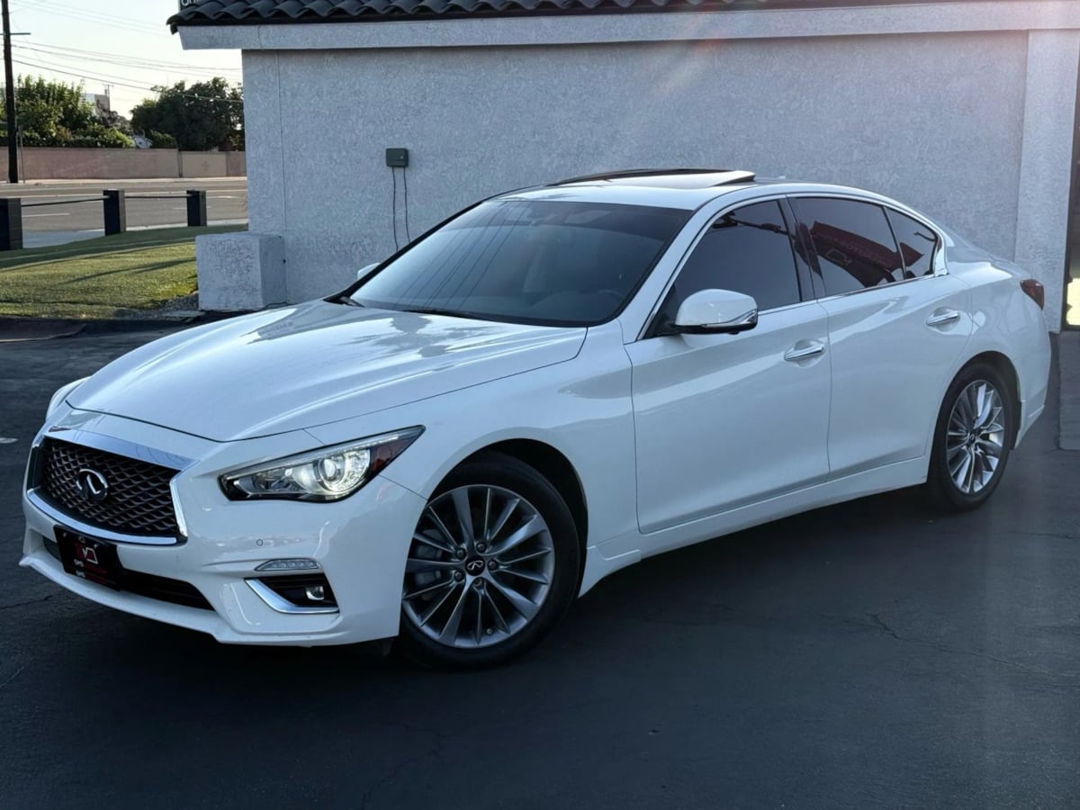 2021 Infiniti Q50 3.0t LUXE photo 4