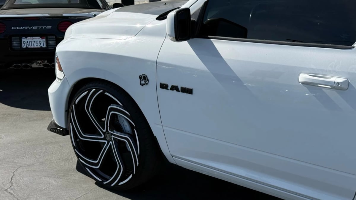 2018 RAM Ram 1500 Pickup Sport - Photo 8