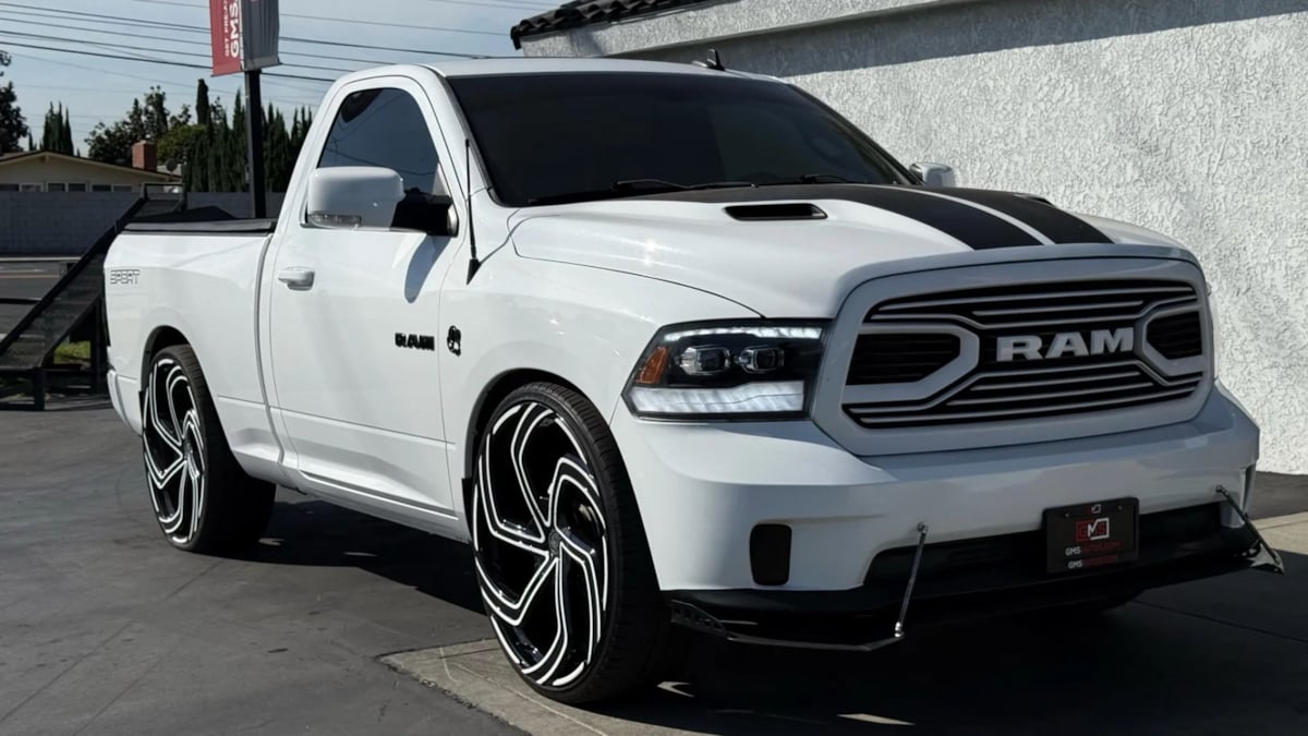 2018 RAM Ram 1500 Pickup Sport - Photo 20