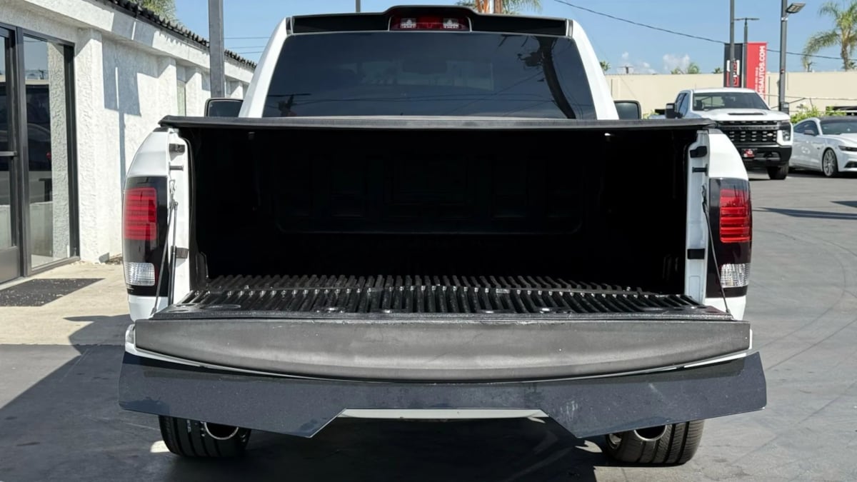 2018 RAM Ram 1500 Pickup Sport - Photo 25
