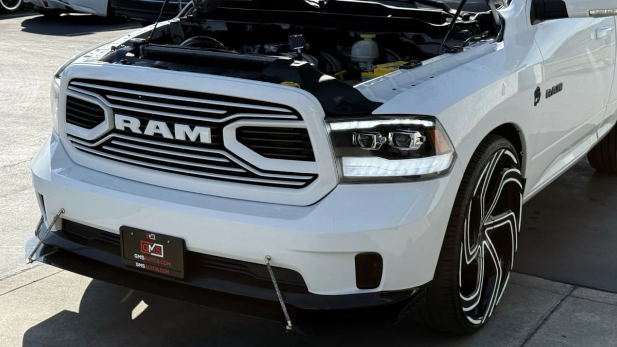 2018 RAM Ram 1500 Pickup Sport - Photo 27