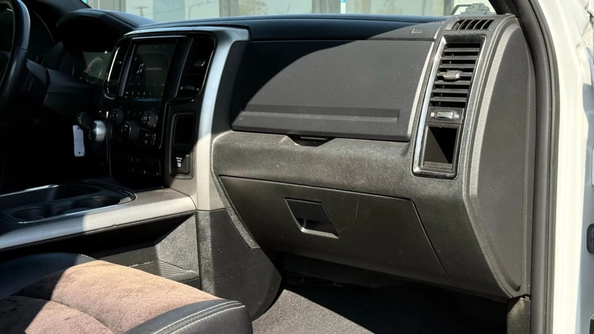 2018 RAM Ram 1500 Pickup Sport - Photo 35