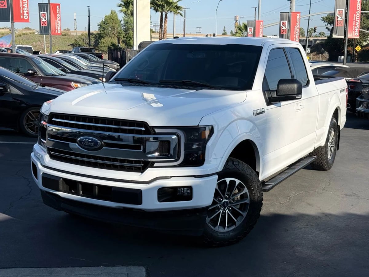 2018 Ford F-150 XLT photo 2